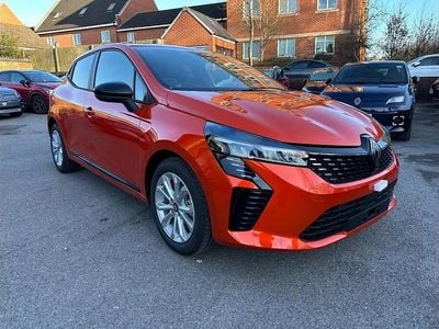 New Renault Clio V 90 HP (66 kW) 2026 Valencia orange  Hatchback