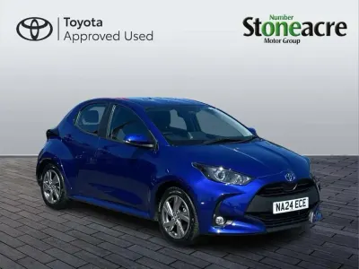 Used Toyota Yaris Hybrid 116 HP (85 kW) 2024 Blue Hatchback