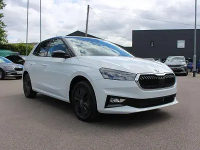 Used Skoda Fabia Design Edition 59 HP (43 kW) 2025 White Hatchback