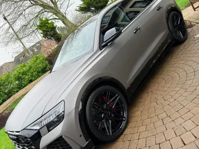 Usado Audi RS Q8 600 HP (441 kW) 2023 Prateado SUV