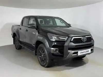 New Toyota HiLux 200 HP (147 kW) 2026 Black Pickup