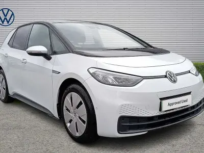 Used VW ID.3 Pro Performance 150 kW (204 HP) 2023 White Hatchback
