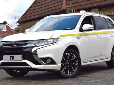 Used Mitsubishi Outlander P-HEV 2018 White