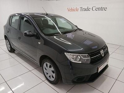 Used Dacia Sandero Ambiance 75 HP (55 kW) 2018 Grey Hatchback