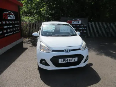 Usado Hyundai i10 SE 87 CV (63 kW) 2014 Blanco Utilitario