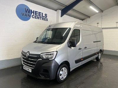 Używany Renault Master Business 2023 Szary Minivan