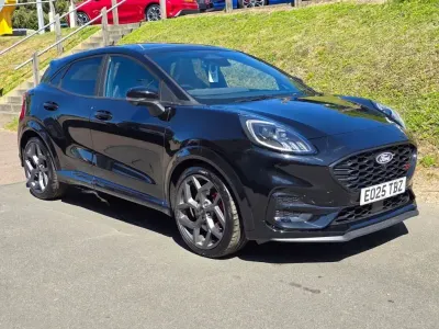 Usado Ford Puma ST 2025 Negro SUV
