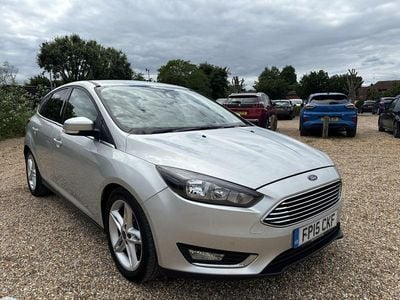 Used Ford Focus Titanium 120 HP (88 kW) 2015 Silver Hatchback