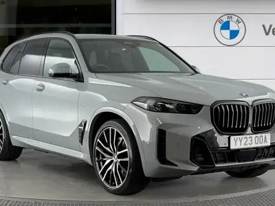Używany BMW X5 M Sport 489 KM (359 kW) 2023 Szary SUV