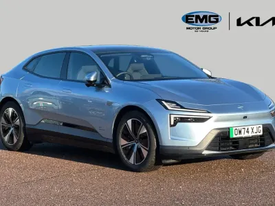 Begagnad Polestar 4 Plus 200 kW (272 HK) 2025 Blå SUV