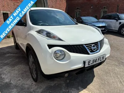 Usado Nissan Juke N-TEC 110 HP (80 kW) 2014 Branco SUV
