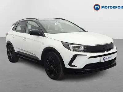 Used Vauxhall Grandland X GS Line 131 HP (96 kW) 2022 White SUV