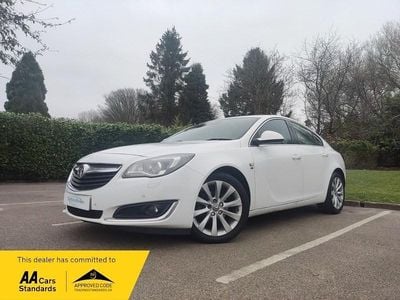 White Used 2016 Vauxhall Insignia Elite Hatchback | £3,498 (Fair price)