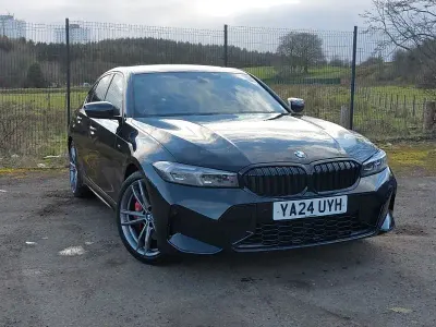 Begagnad BMW 320 M Sport 190 HK (139 kW) 2024 Svart Sedan