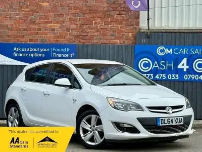 Second-hand Vauxhall Astra SRi 100 CP (73 kW) 2014 Alb Hatchback