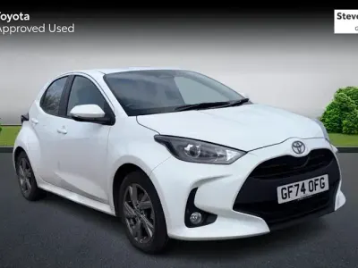 Used Toyota Yaris 116 HP (85 kW) 2024 White Hatchback