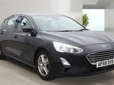 Used Ford Focus Zetec 120 HP (88 kW) 2018 Black Hatchback
