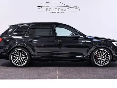 Używany Audi SQ7 Comfort 507 KM (372 kW) 2024 Czarny SUV
