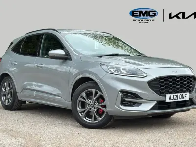 Używany Ford Kuga ST-Line 150 KM (110 kW) 2021 Srebrny SUV