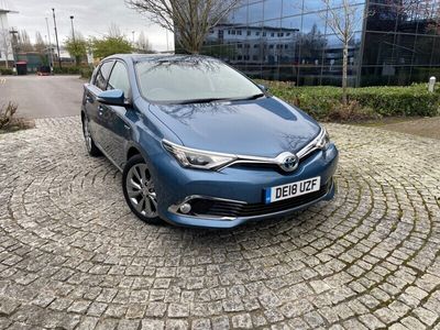 used Toyota Auris Hybrid 