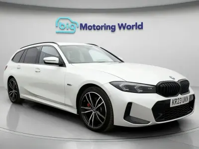 Used BMW 330e M Sport 292 HP (214 kW) 2023 White Estate