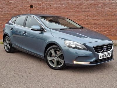 Used Volvo V40 SE 150 HP (110 kW) 2013 Blue Hatchback