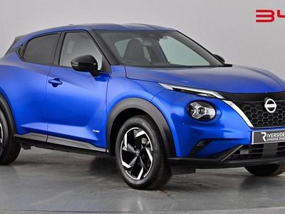 Used Nissan Juke N-Connecta 143 HP (105 kW) 2023 Busrting blue SUV