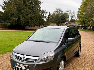 Grey Used 2010 Vauxhall Zafira MPV | £2,850