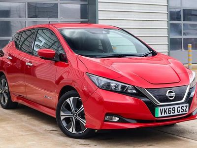 Used Nissan Leaf N-Connecta 110 kW (150 HP) 2019 Red Hatchback