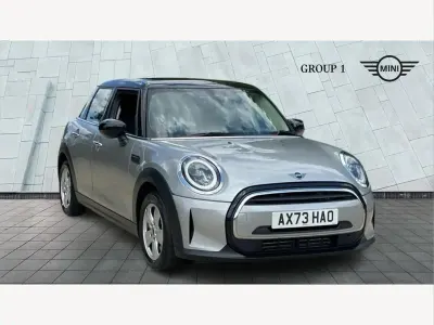 Used Mini Cooper Classic 136 HP (100 kW) 2024 Silver Hatchback