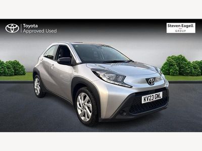 Used Toyota Aygo X PURE 72 HP (52 kW) 2023 Silver SUV