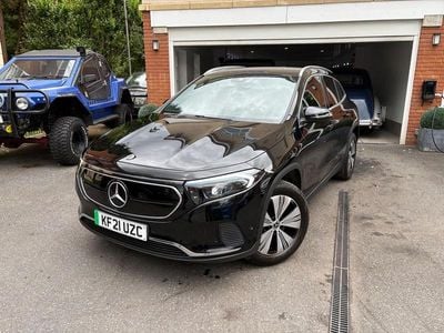 Mercedes EQA250