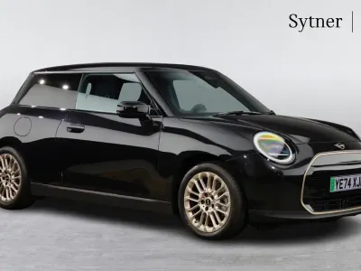 Używany Mini Cooper SE Hatch 158 kW (215 KM) 2024 Czarny Hatchback