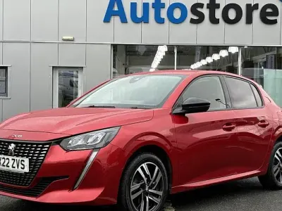 Second-hand Peugeot 208 Allure Premium 102 CP (75 kW) 2022 Hatchback