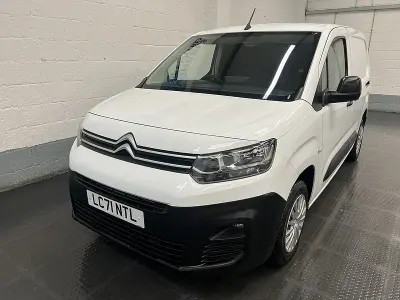 Usado Citroën Berlingo 75 HP (55 kW) 2021 Branco Monovolume