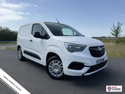 Used Vauxhall Combo Sportive 2020 White MPV
