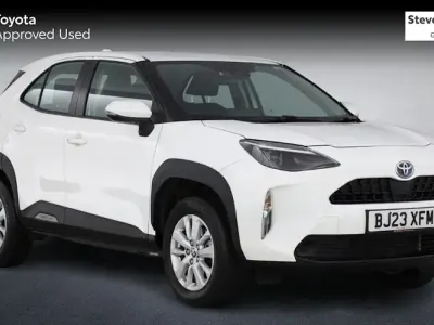 Used Toyota Yaris Hybrid 116 HP (85 kW) 2026 Estate