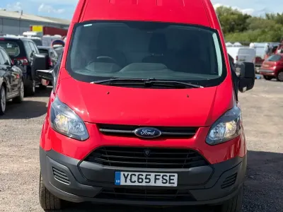 Used Ford Transit Custom 2015 Red Van
