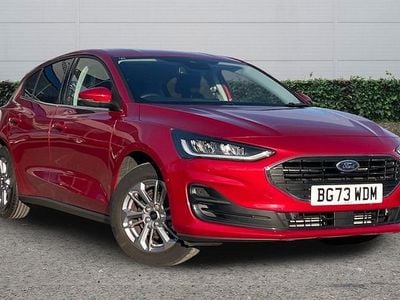 Used Ford Focus Titanium 155 HP (114 kW) 2023 Red Hatchback
