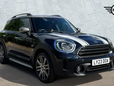 Used Mini Cooper Comfort 2023 Blue/black Hatchback