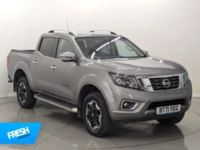 Used Nissan Navara Tekna 190 HP (139 kW) 2021 Grey Pickup
