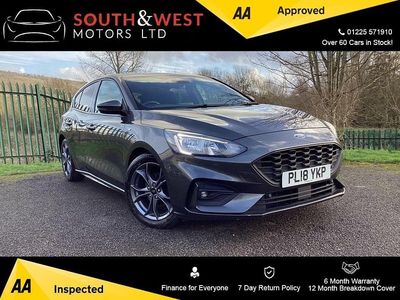 Usado Ford Focus ST-Line 125 HP (91 kW) 2018 Cinzento Citadino