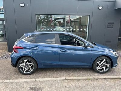 New Hyundai i20 Premium 99 HP (72 kW) 2025 Vibrant blue Hatchback