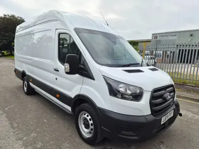 Used Ford Transit 165 HP (121 kW) 2024 White Van