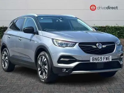 Used Vauxhall Grandland X SRi 130 HP (95 kW) 2020 Grey SUV