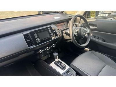 Begagnad Honda Jazz Hybrid 109 HK (80 kW) 2022 Grå Halvkombi