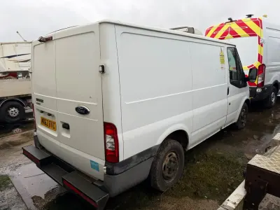 Begagnad Ford Transit 125 HK (91 kW) 2013 Vit Van