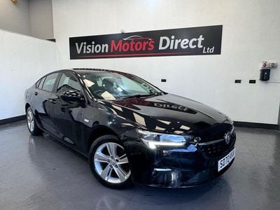 Black Used 2020 Vauxhall Insignia Hatchback | £7,495 (Good price)