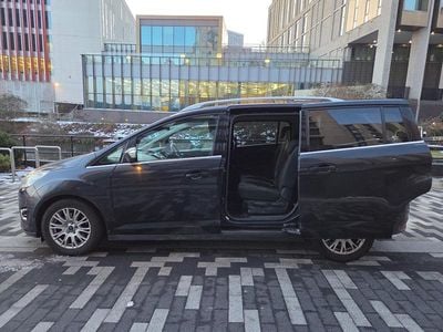 Black Used 2012 Ford Grand C-Max Titanium MPV | £1,650 (Fair price)