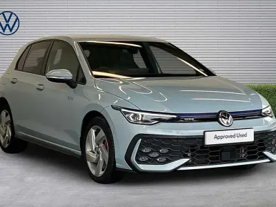 Used VW Golf VIII GTE 272 HP (200 kW) 2025 Blue Hatchback